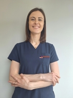 leczenie zachowawcze, leczenie pod mikroskopem, leczenie dzieci lek. stom. Marta Kalisz